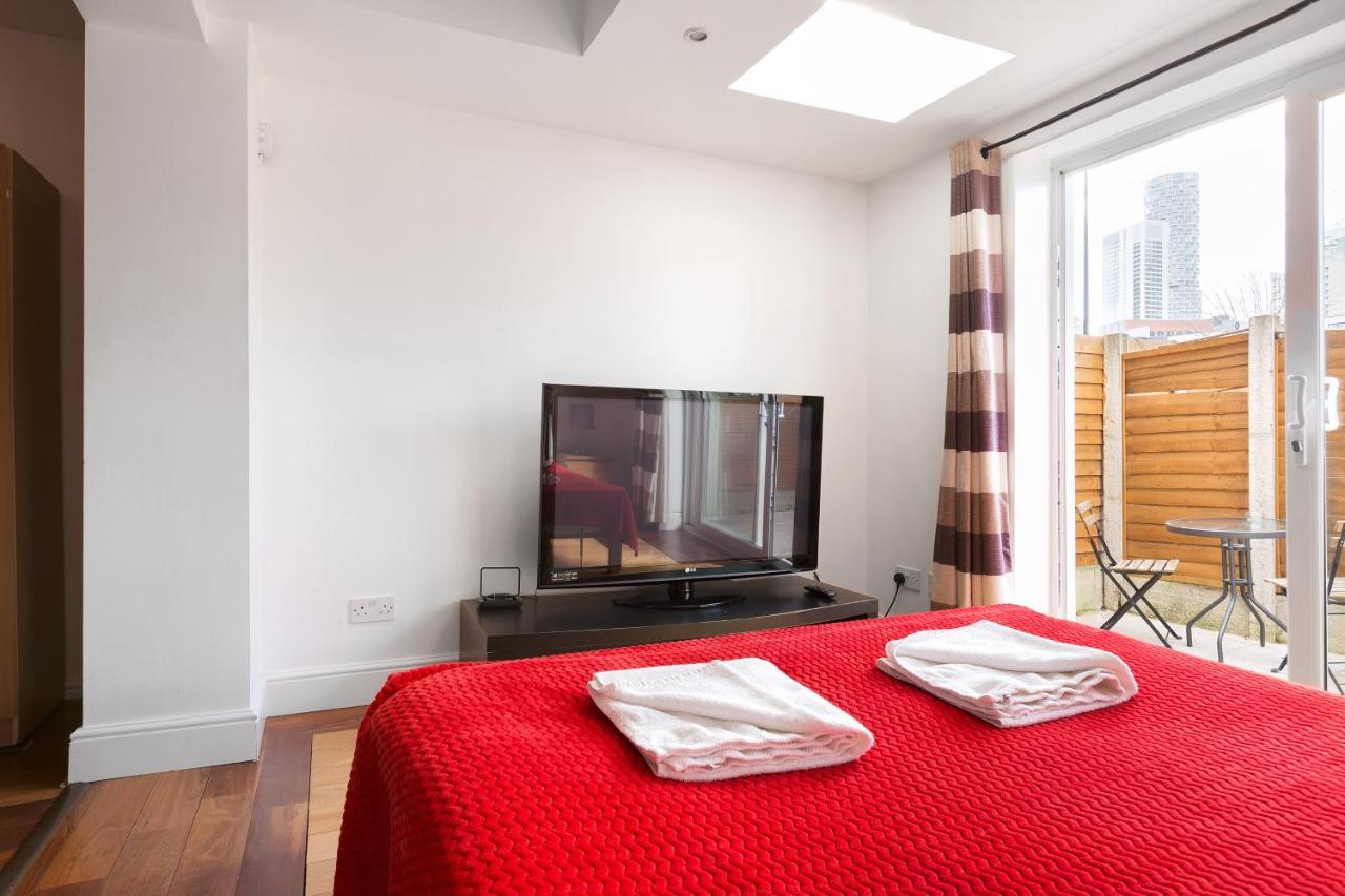 Ferienwohnung Centra Wharf London Exterior foto